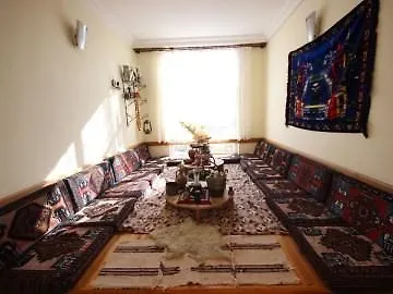 Minta Aparthotel